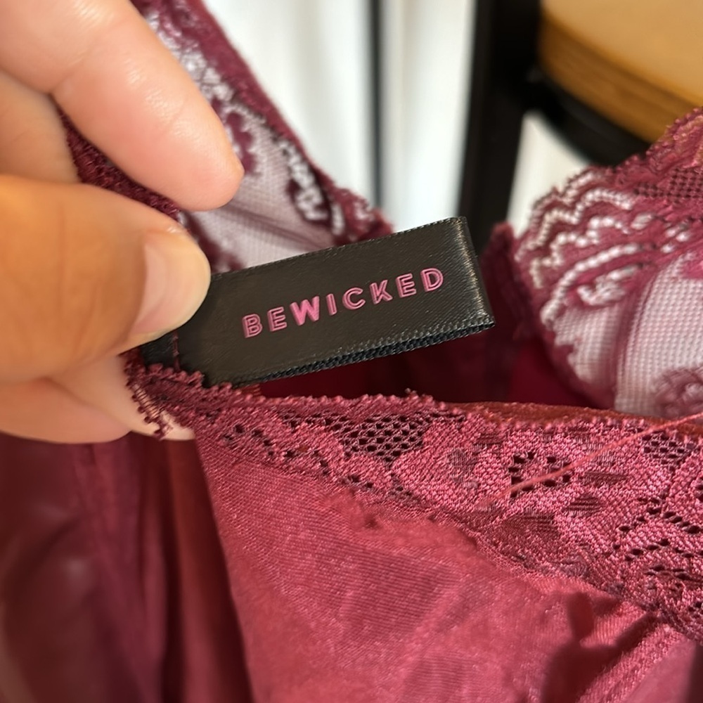 Bewicked Sexy Maroon Teddy - size L - Picture 7 of 7
